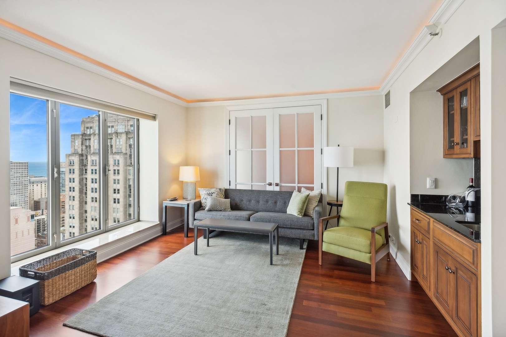 950 N Michigan Avenue Unit: 3602
