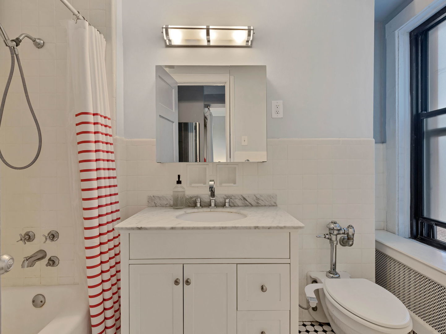 5300 S South Shore Drive Unit: 37