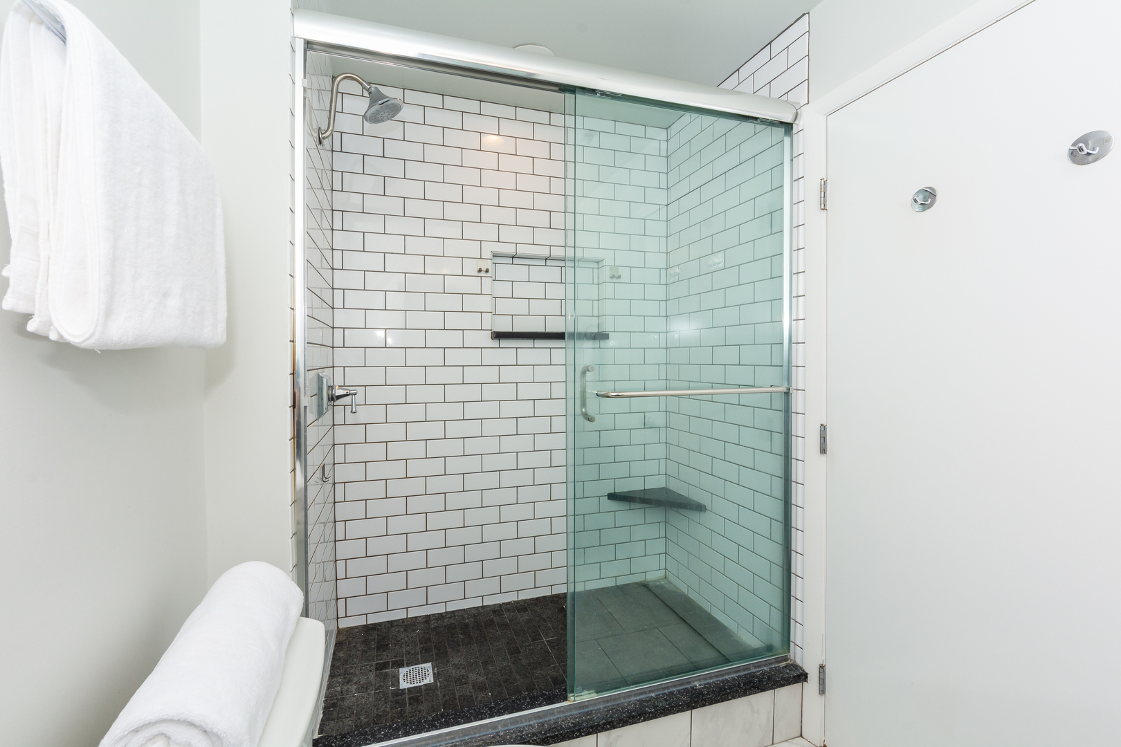 435 W Erie Street Unit: 1103