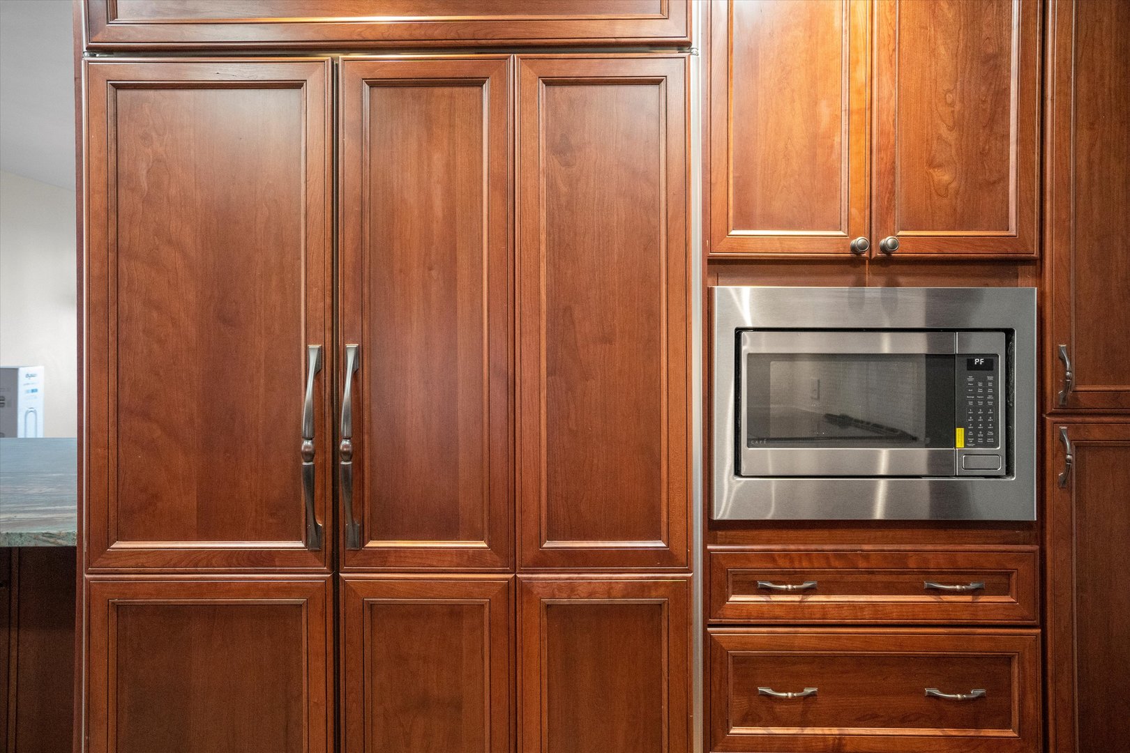 1110 N Lake Shore Drive Unit: 5N