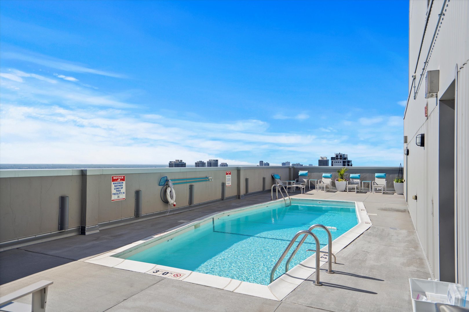 1110 N Lake Shore Drive Unit: 5N