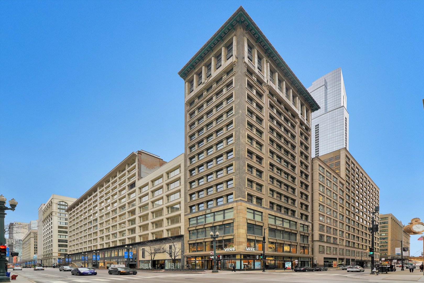6 E Monroe Street Unit: 1503