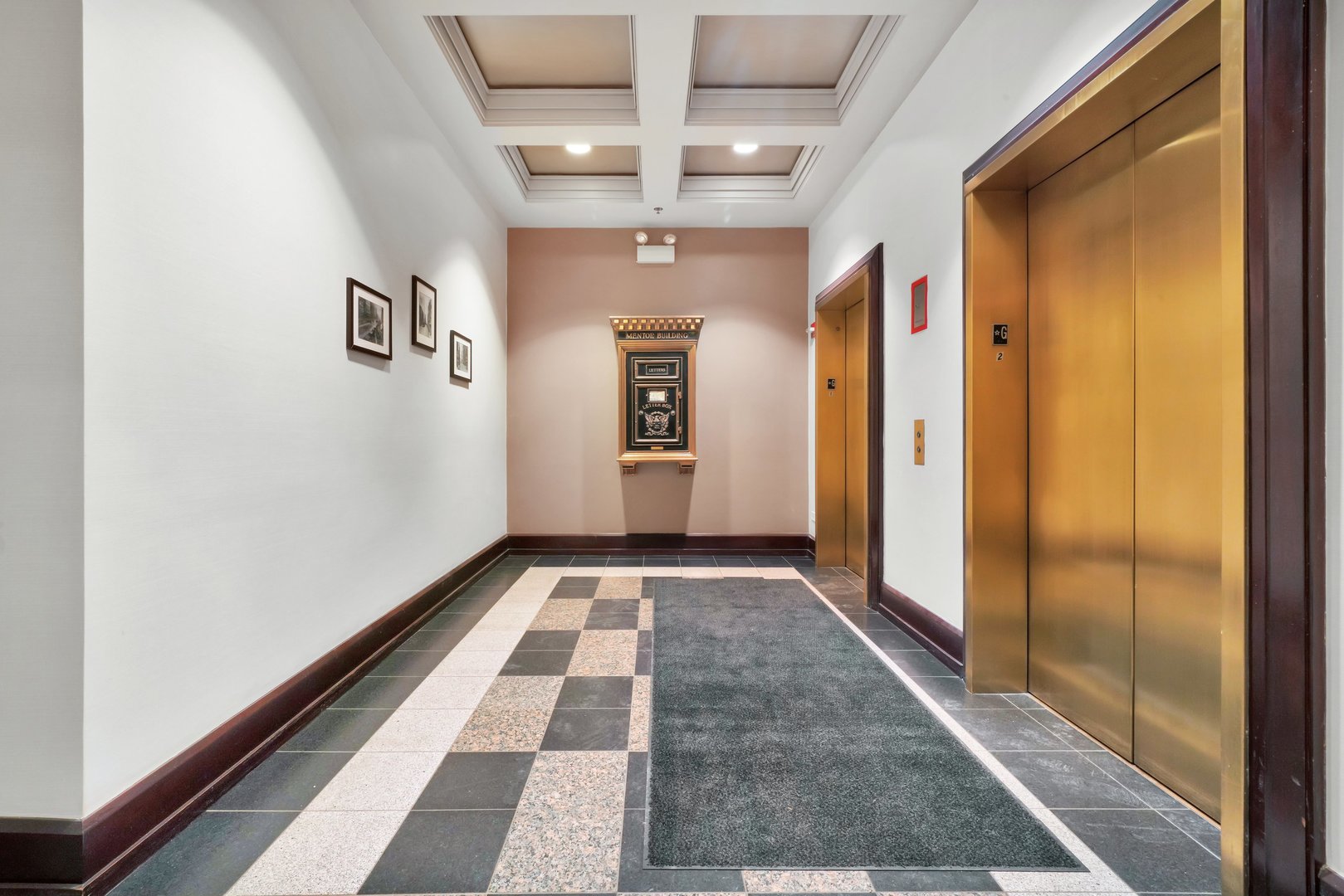 6 E Monroe Street Unit: 1503