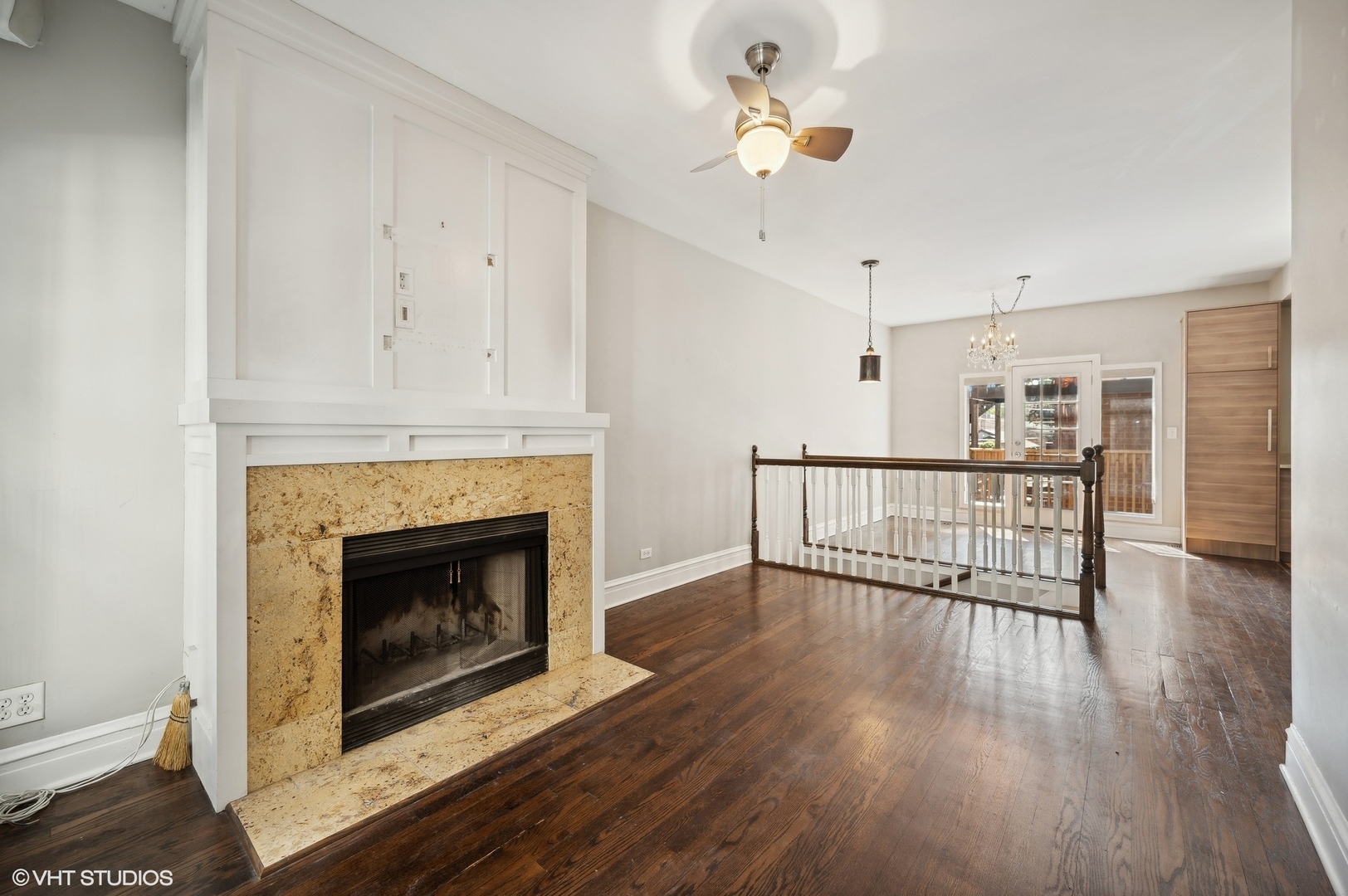 653 W Melrose Street Unit: 1S