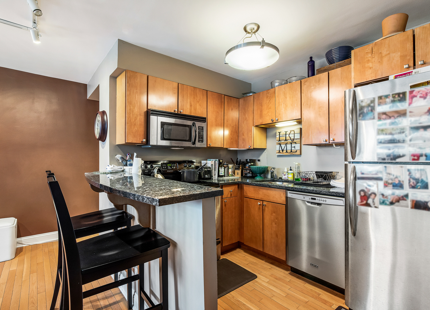 33 E Cedar Street Unit: 19H