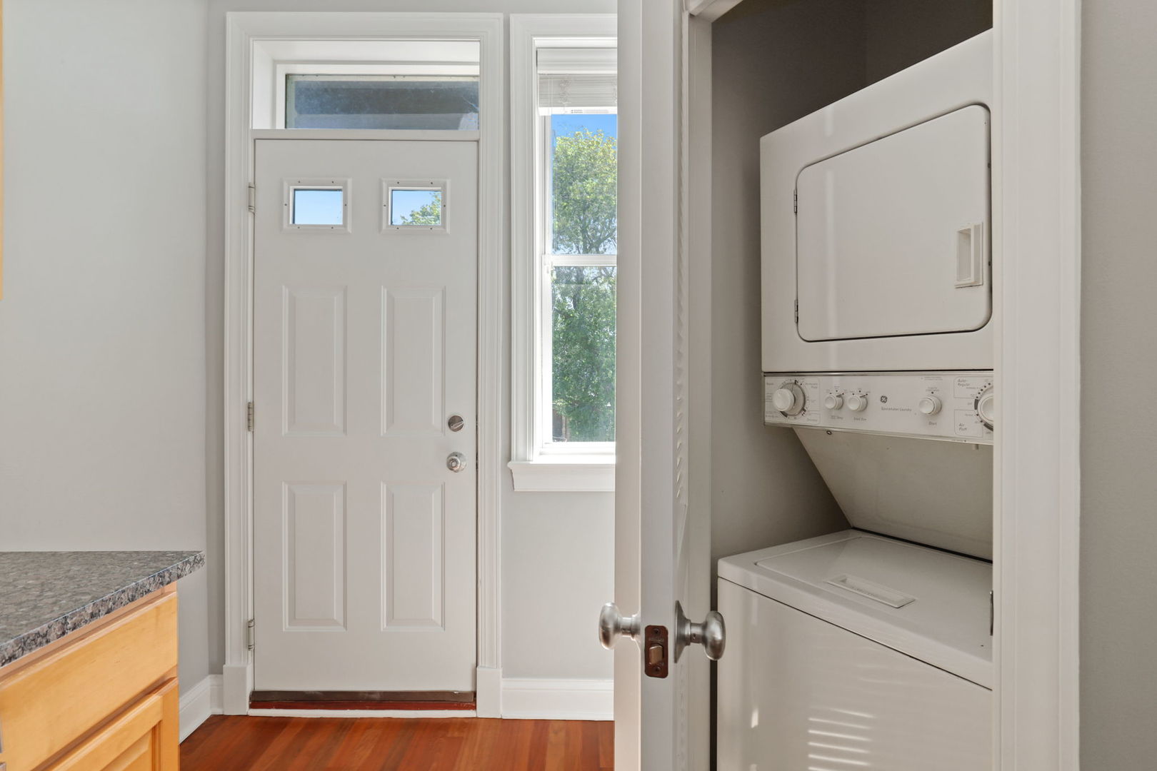 7627 N Greenview Avenue Unit: 3D