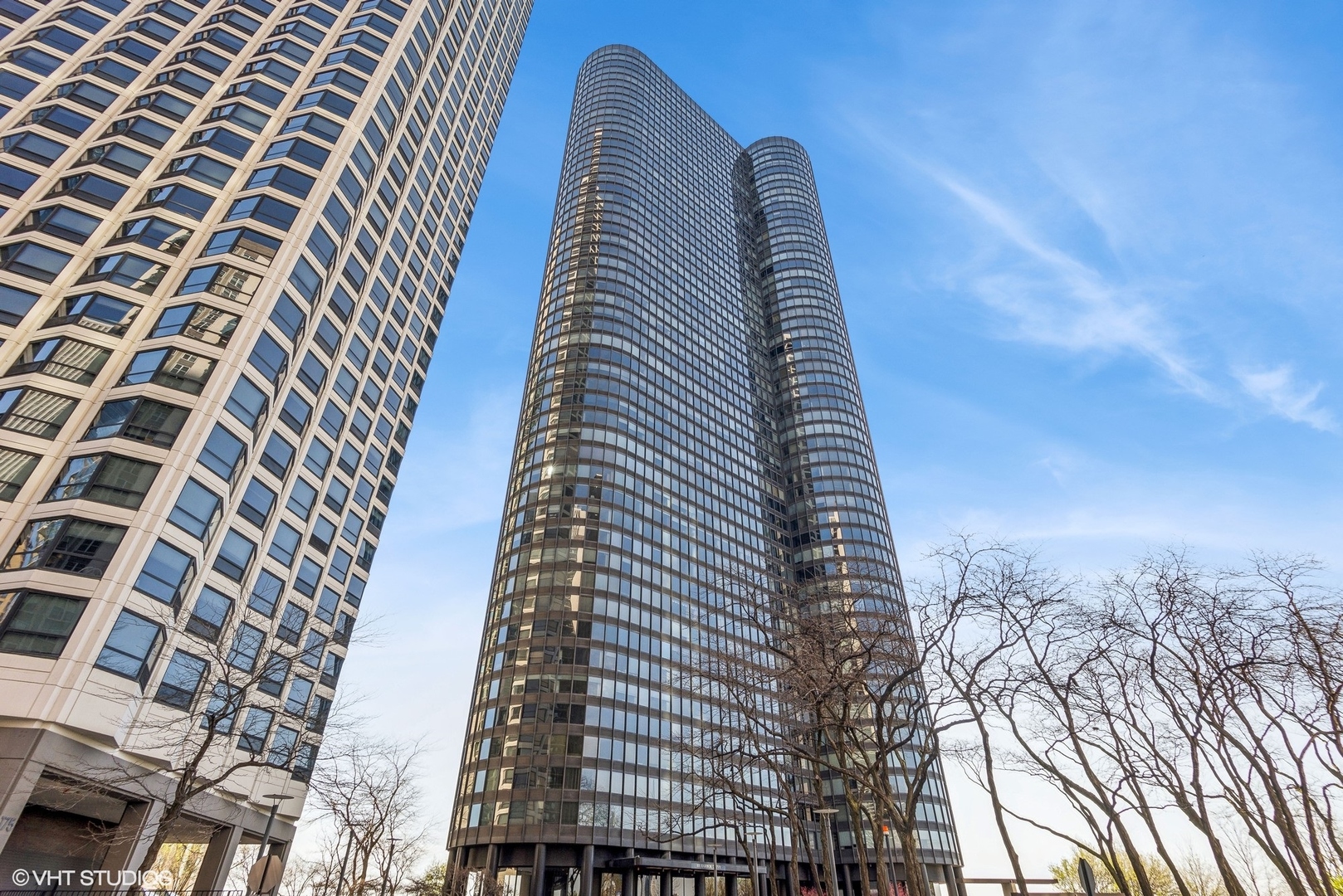 155 N HARBOR Drive Unit: 3003