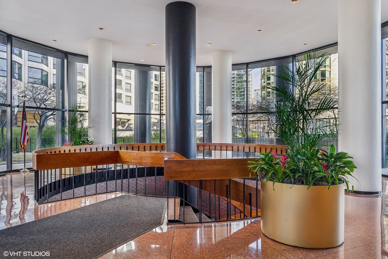 155 N HARBOR Drive Unit: 3003