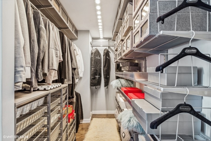 155 N HARBOR Drive Unit: 3003