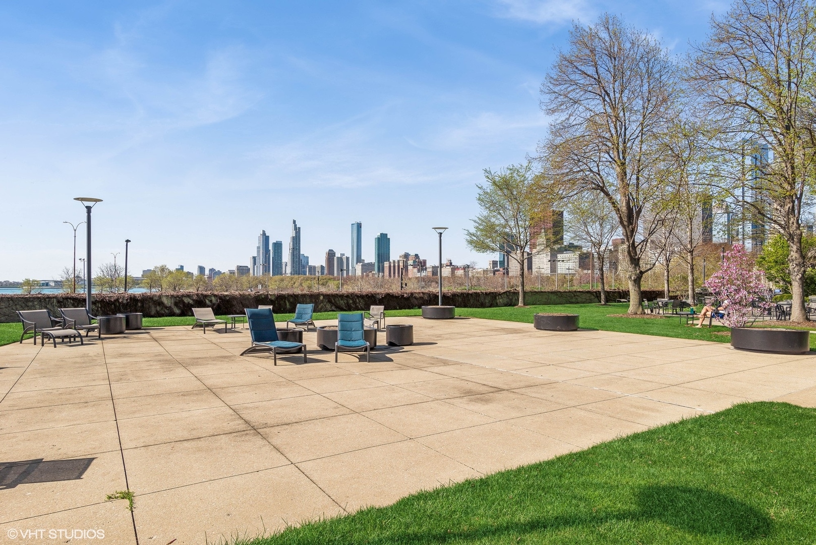 155 N HARBOR Drive Unit: 3003