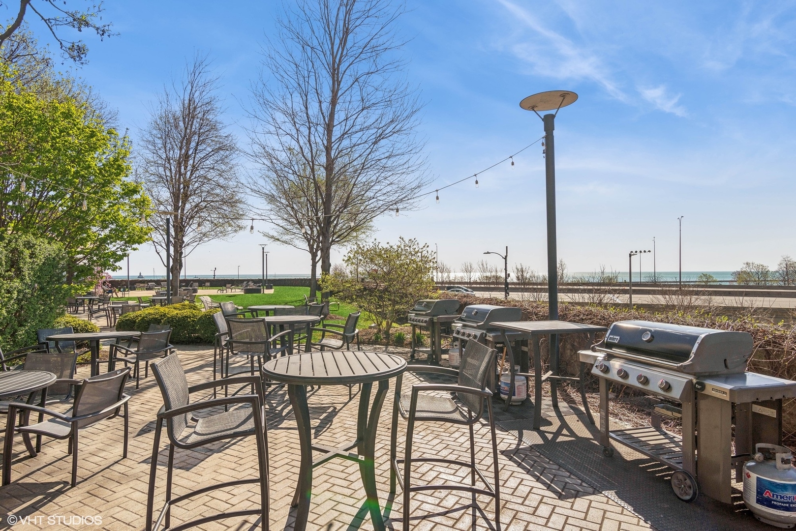 155 N HARBOR Drive Unit: 3003