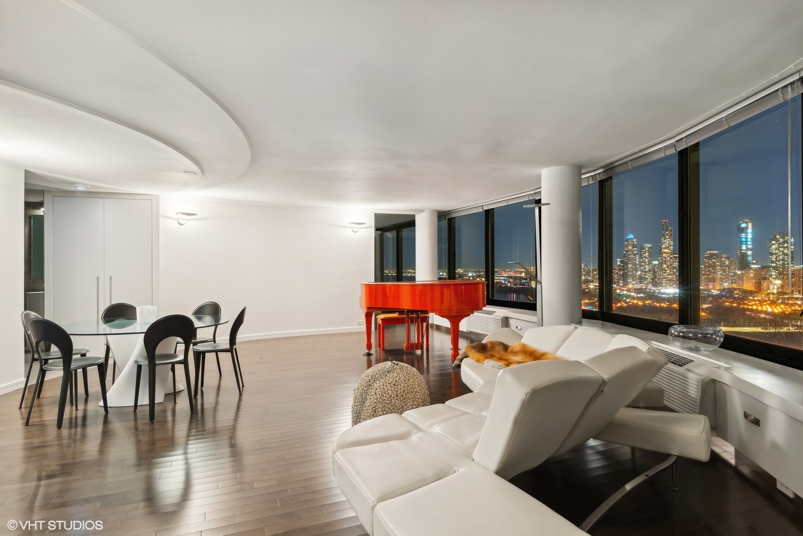 155 N HARBOR Drive Unit: 3003