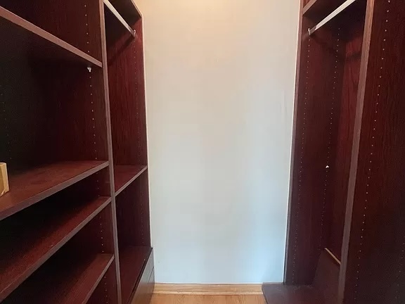 195 N HARBOR Drive Unit: 5105