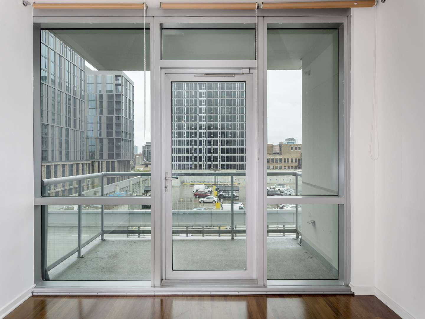 123 S Green Street Unit: 702B