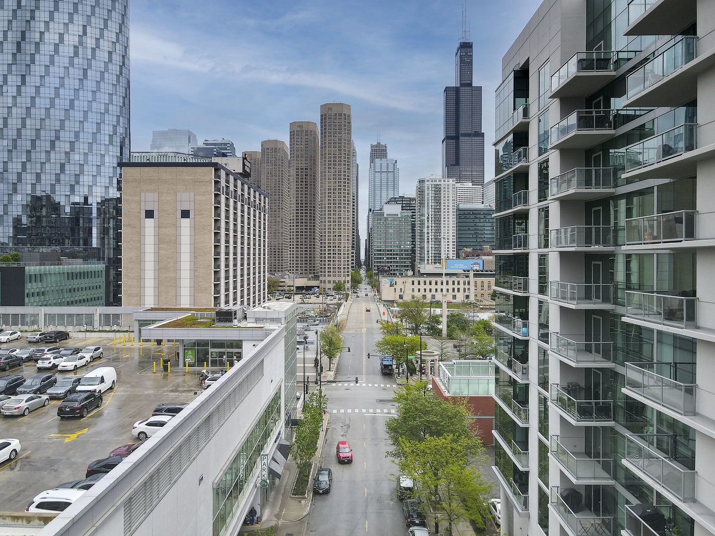 123 S Green Street Unit: 702B