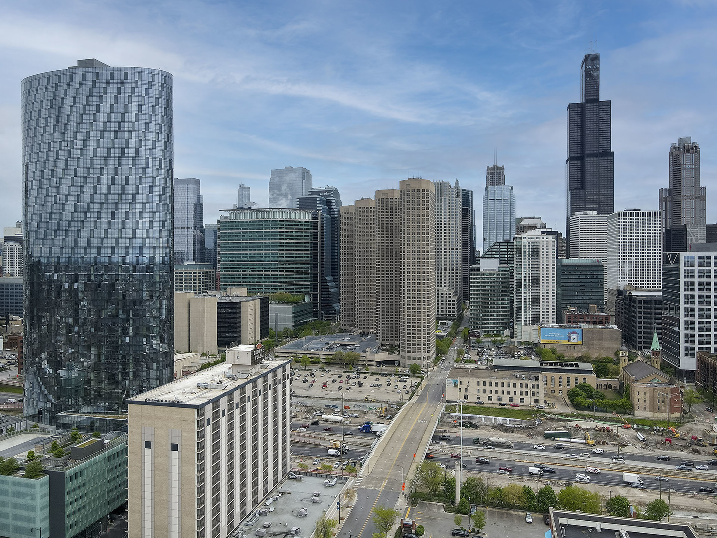 123 S Green Street Unit: 702B