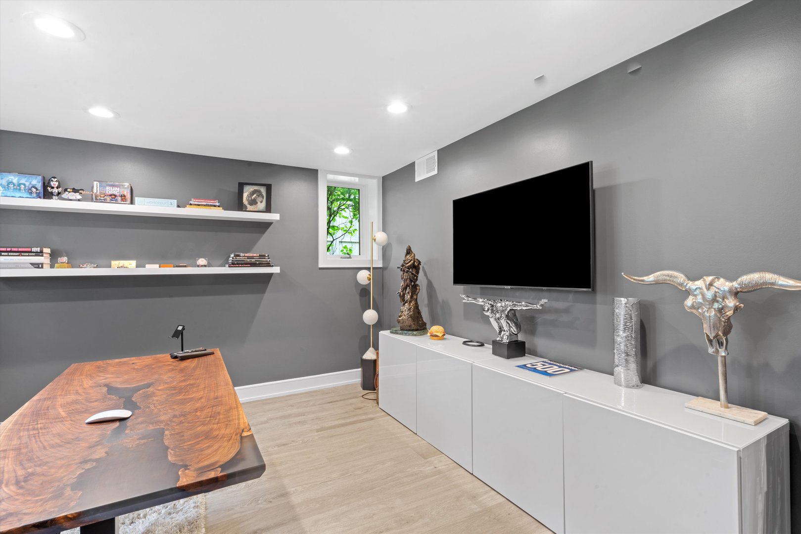 1035 Rosemary Terrace