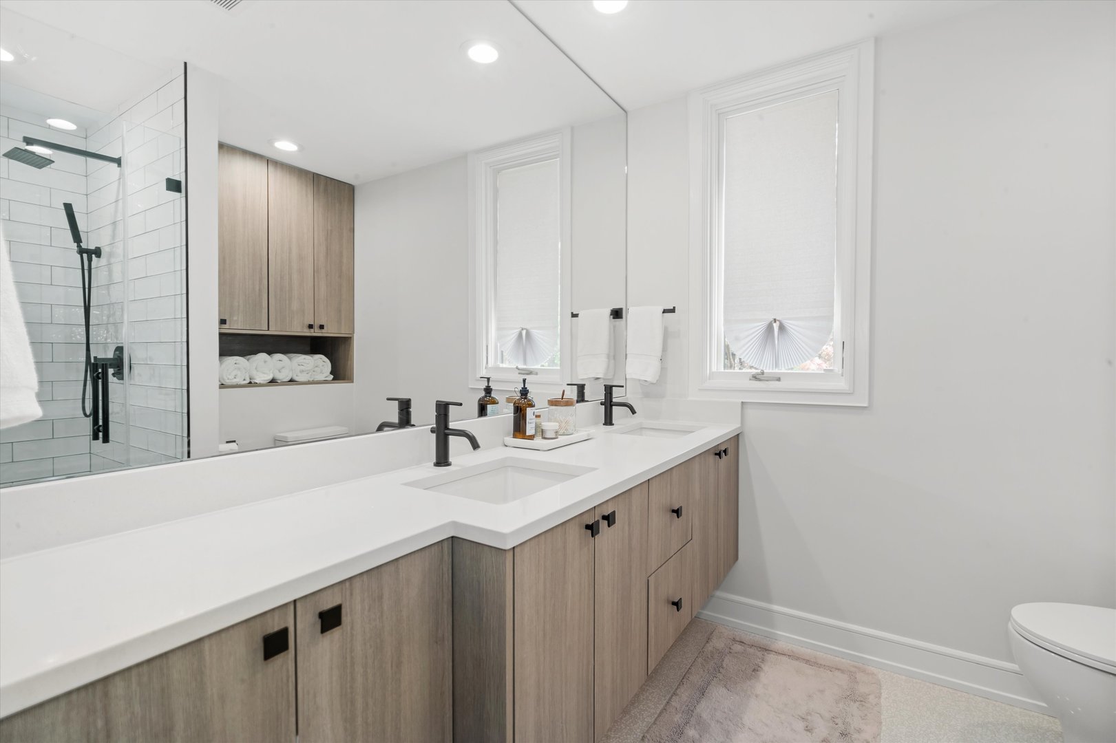 1035 Rosemary Terrace