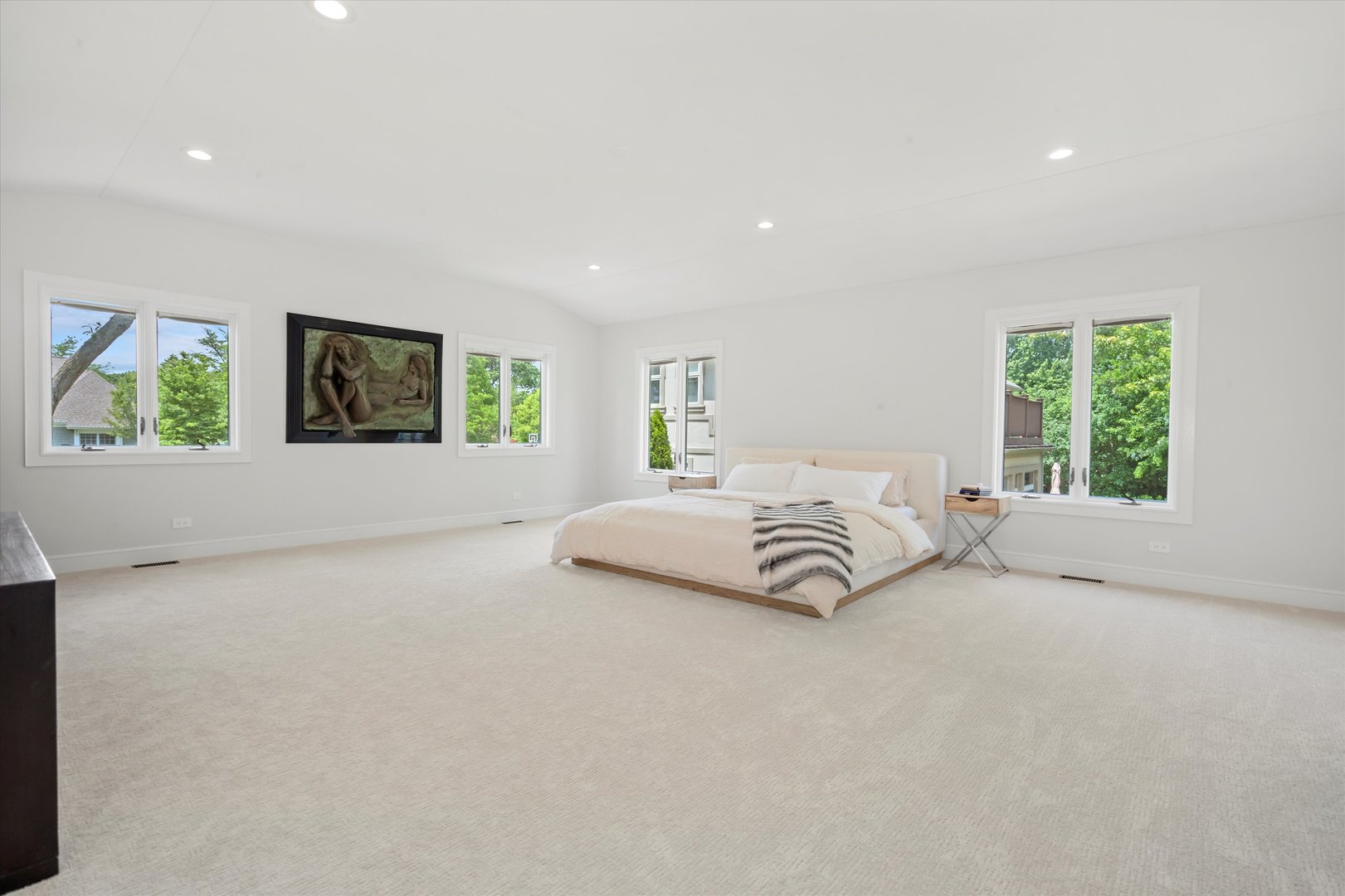 1035 Rosemary Terrace