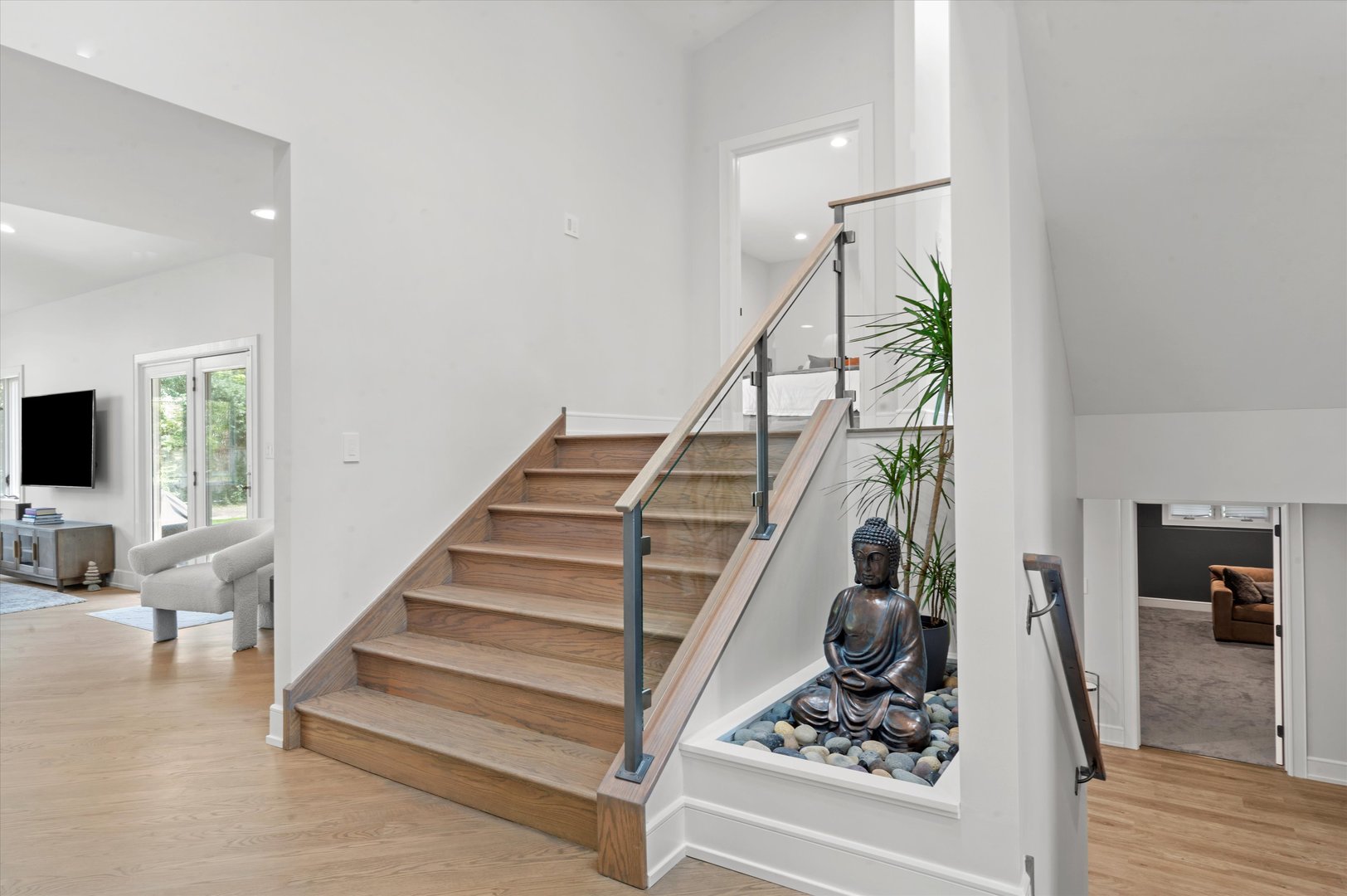 1035 Rosemary Terrace