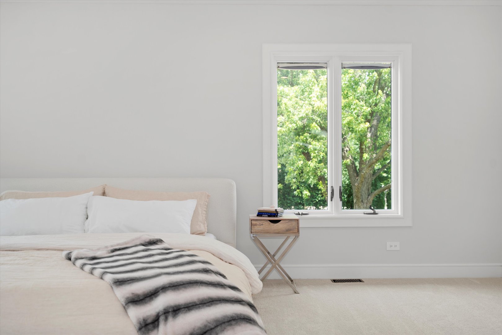 1035 Rosemary Terrace