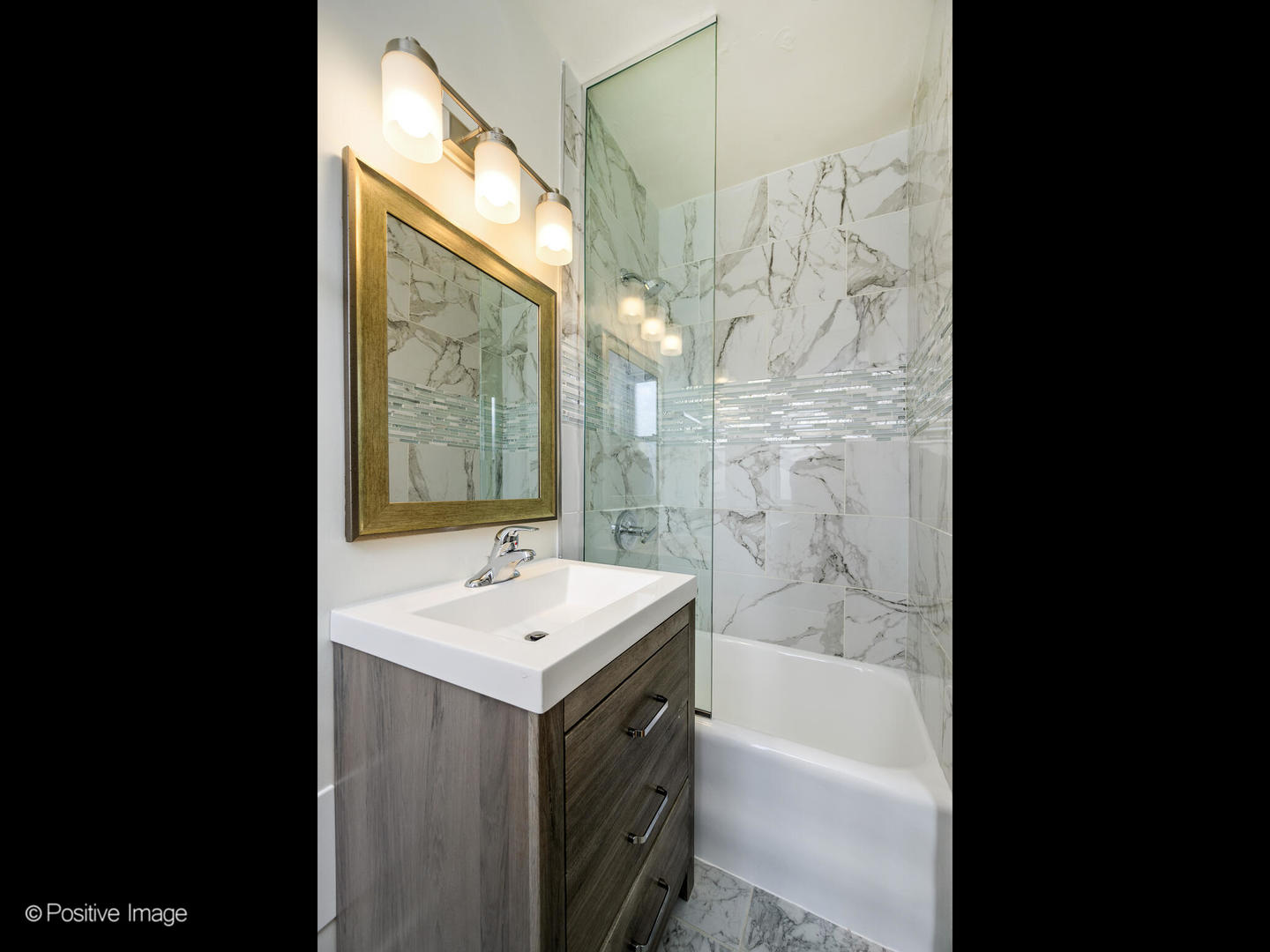 1100 N La Salle Drive Unit: 1415