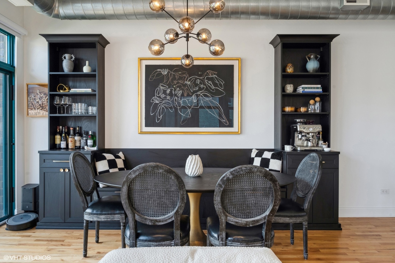 910 W Madison Street Unit: 608