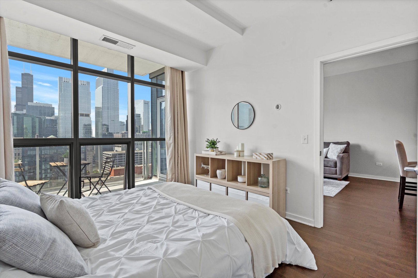303 W Ohio Street Unit: 3004