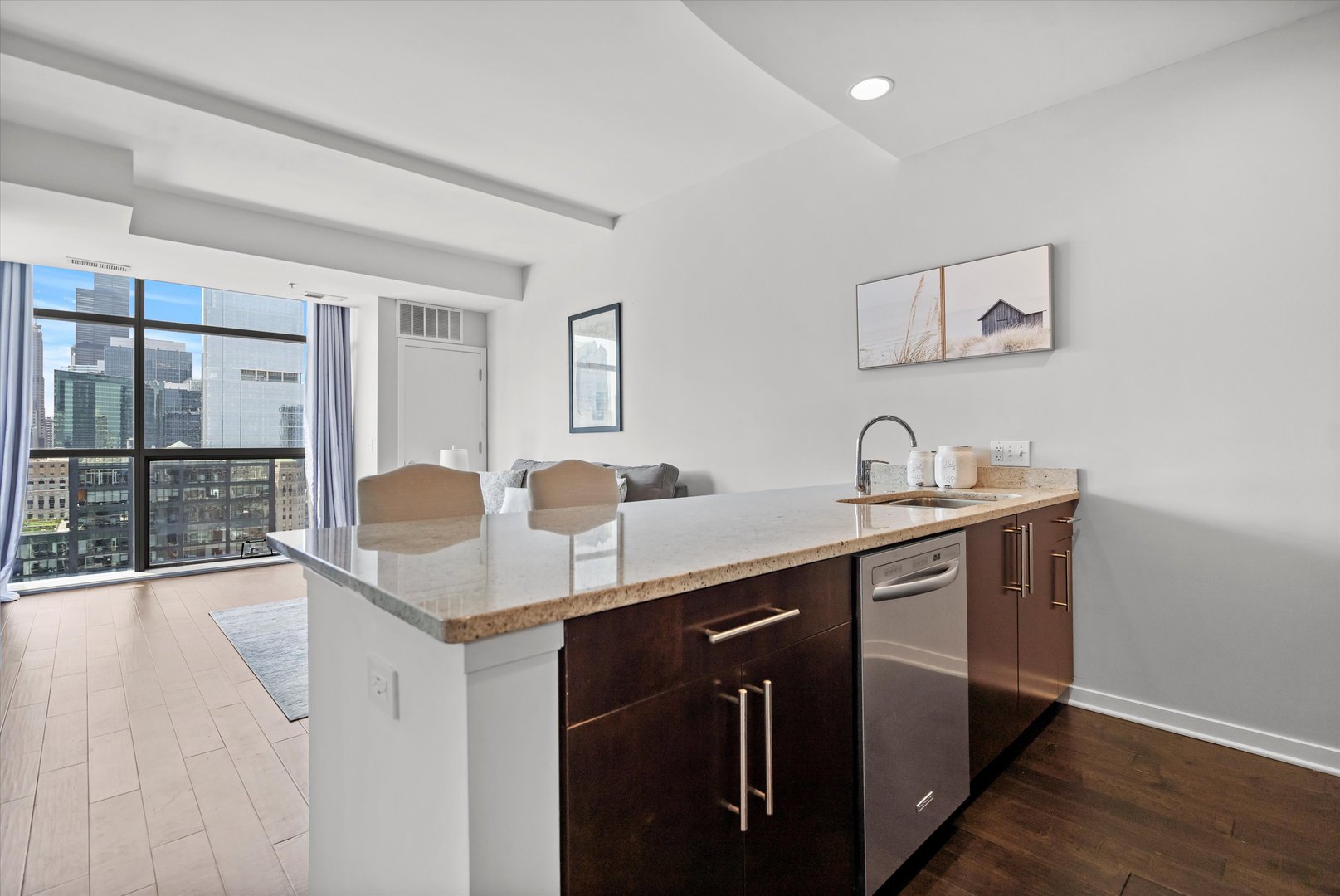 303 W Ohio Street Unit: 3004