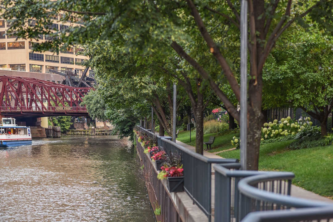 501 N Clinton Street Unit: 2607