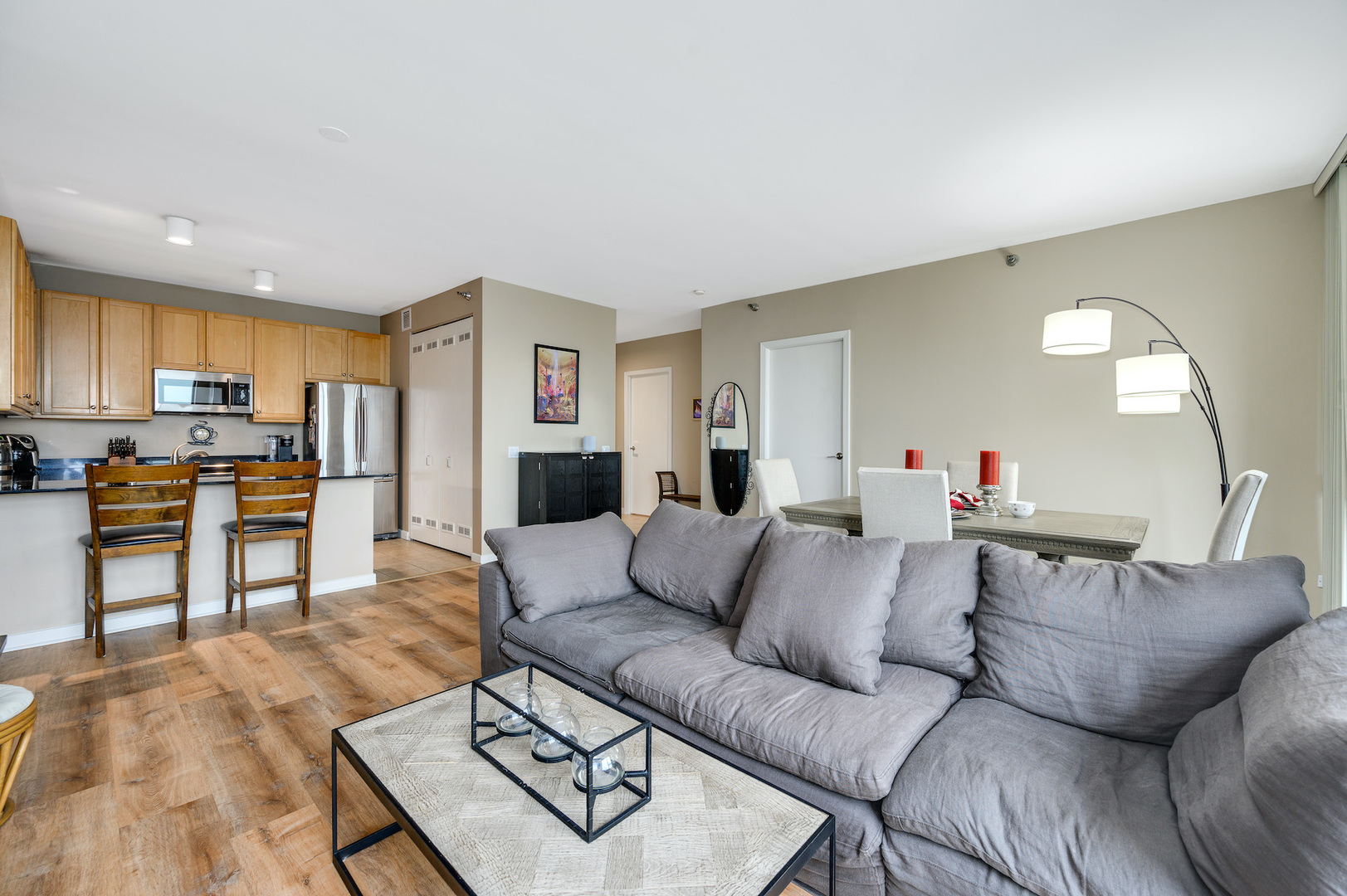 501 N Clinton Street Unit: 2607