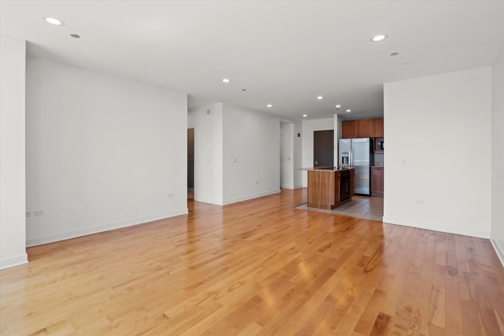 737 W Washington Boulevard Unit: 2804