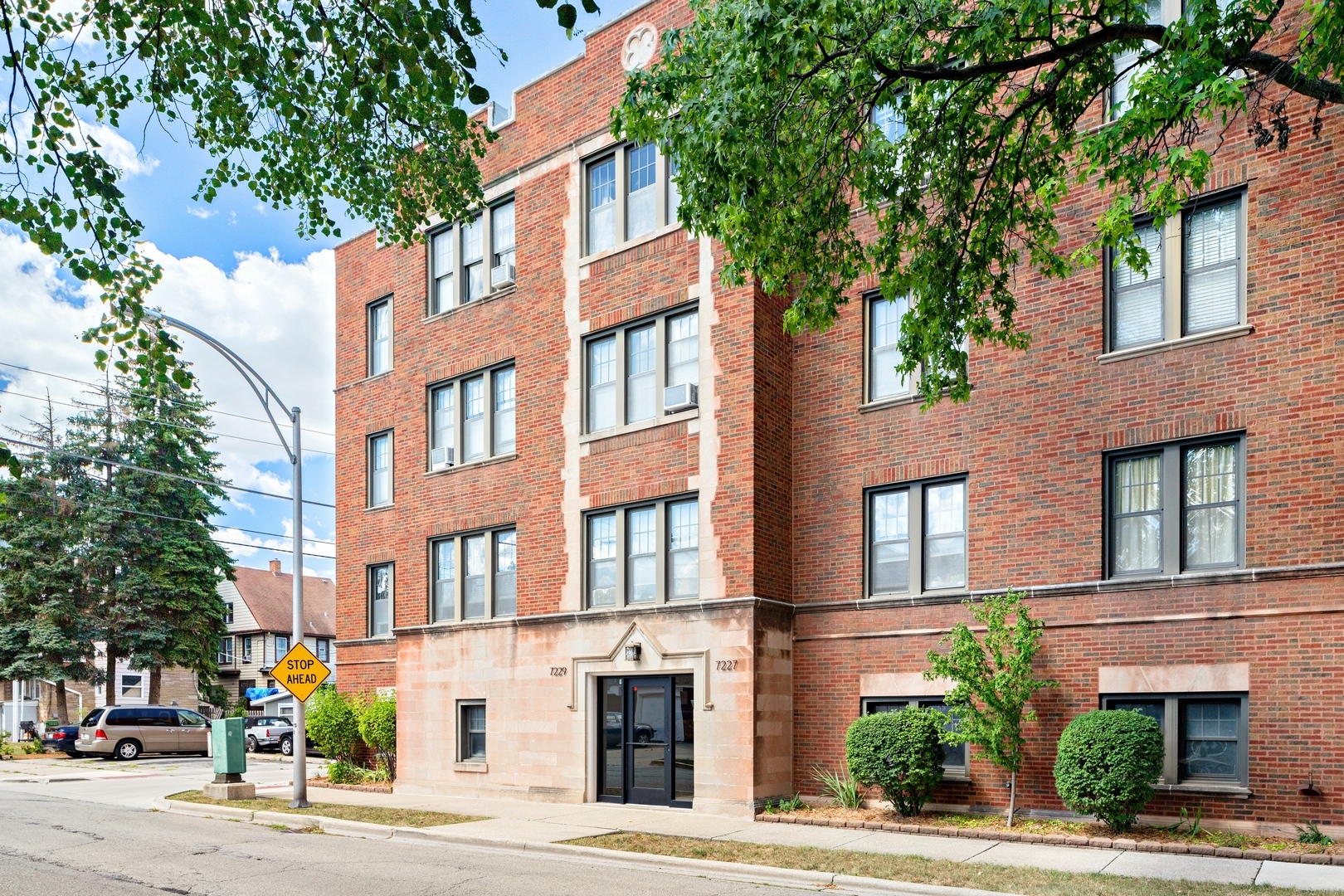 7227 Adams Street Unit: 3