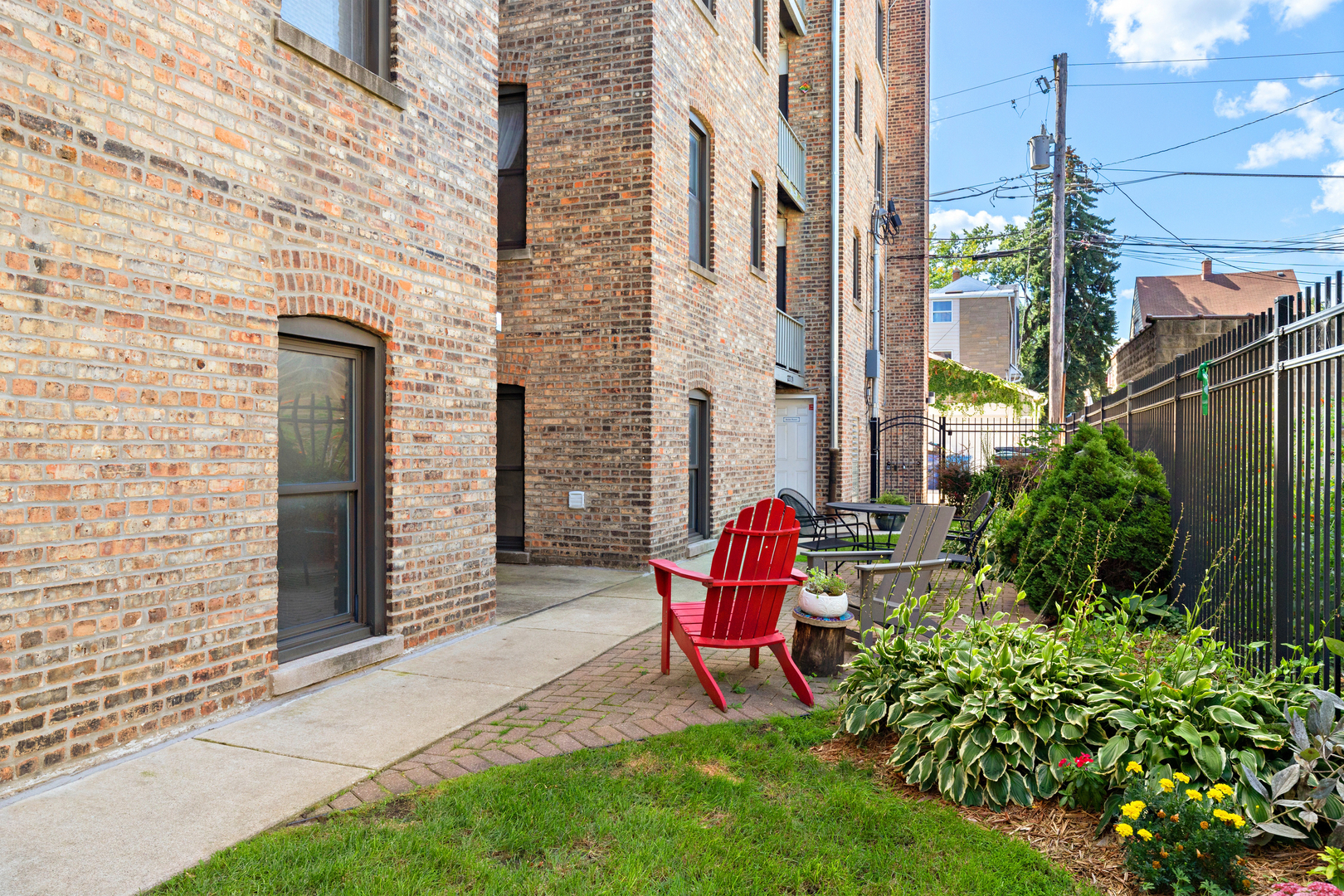 7227 Adams Street Unit: 3