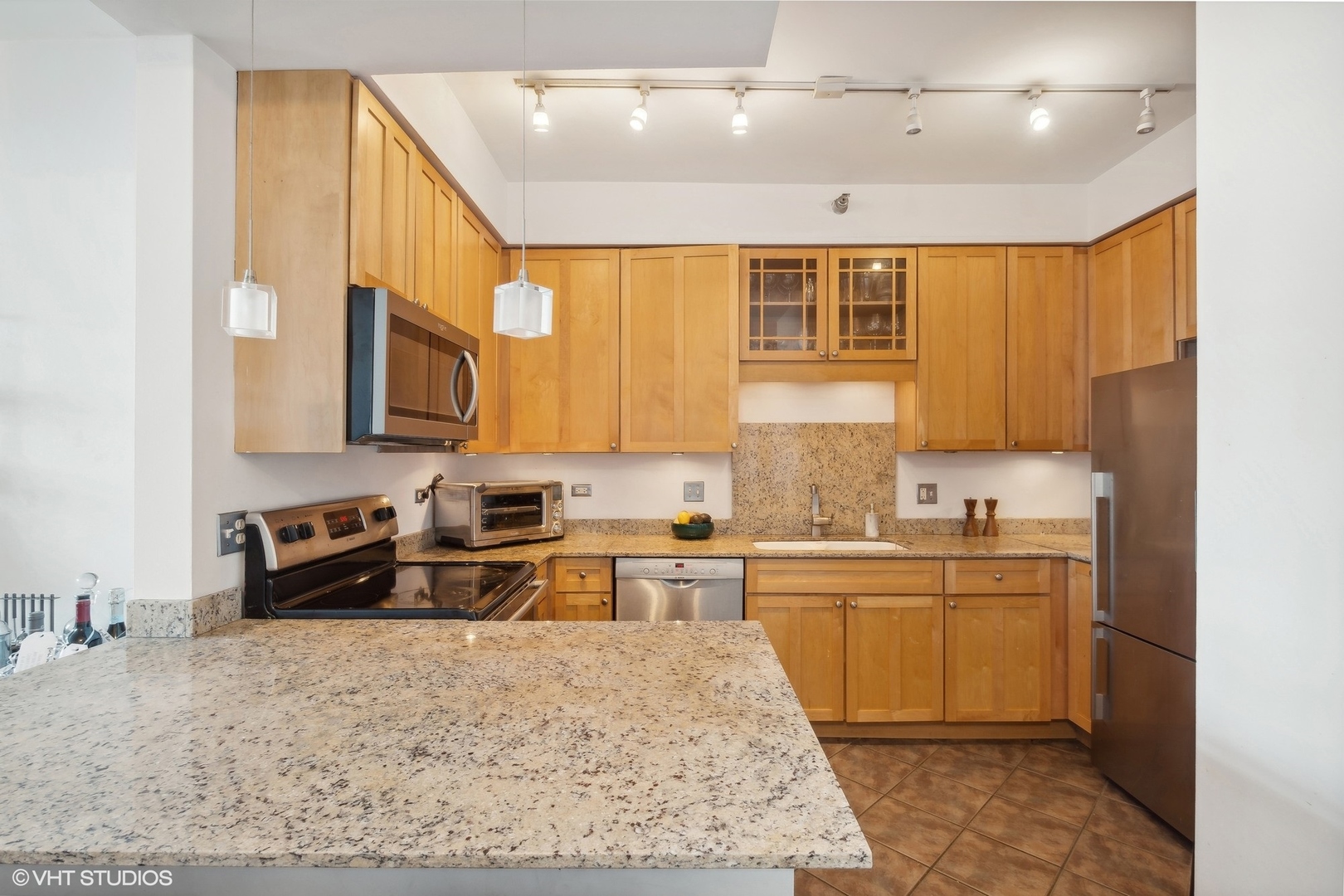 435 W ERIE Street Unit: 1904