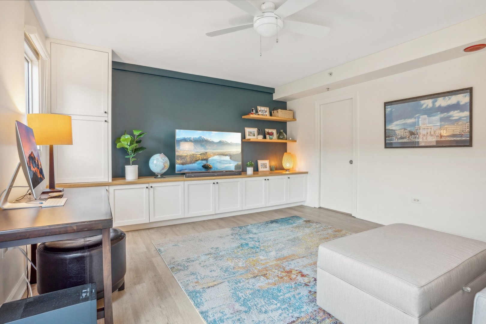 1913 S Calumet Avenue Unit: TH3