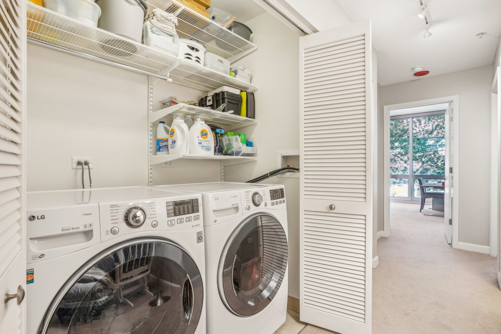 1913 S Calumet Avenue Unit: TH3