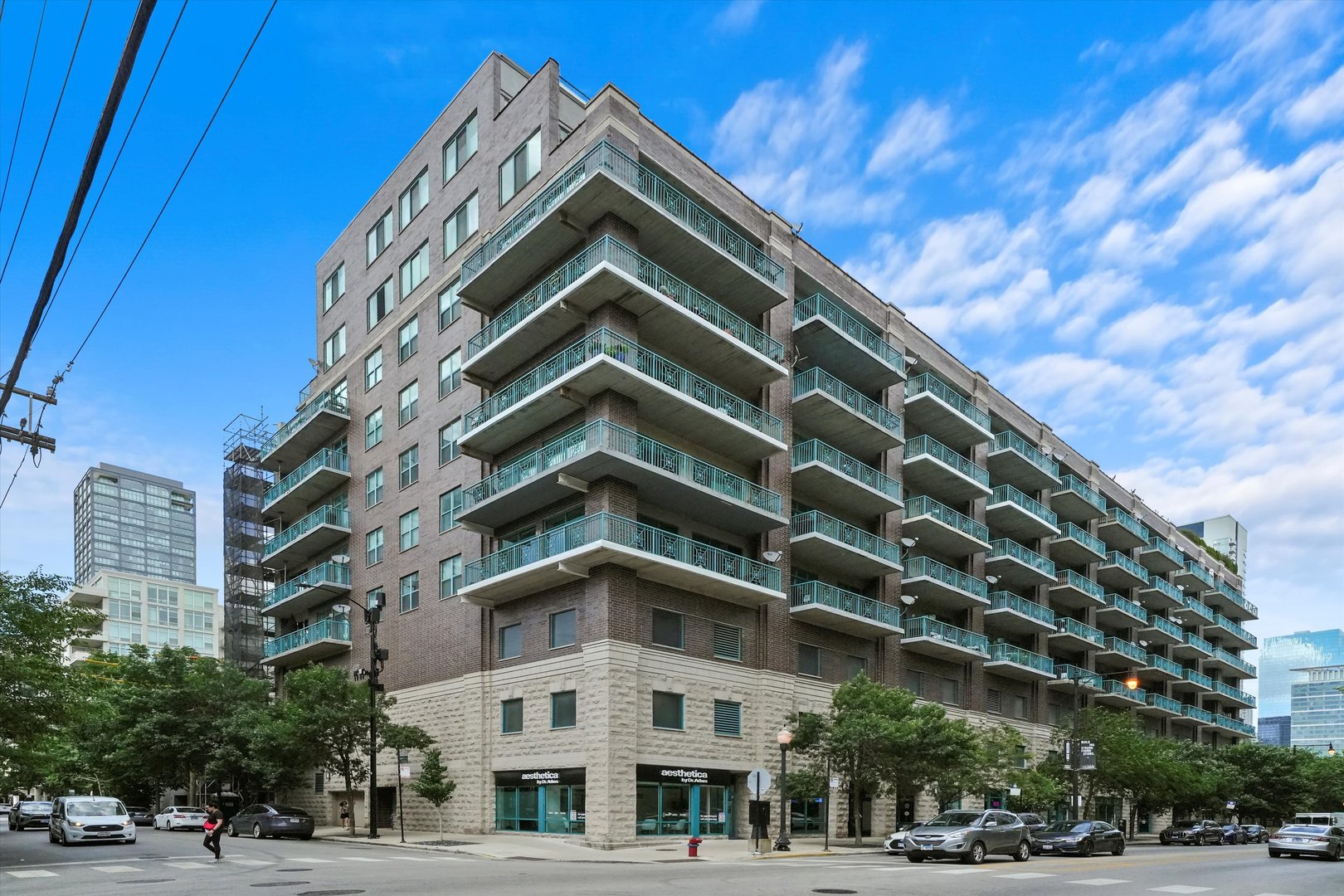 910 W Madison Street Unit: 505