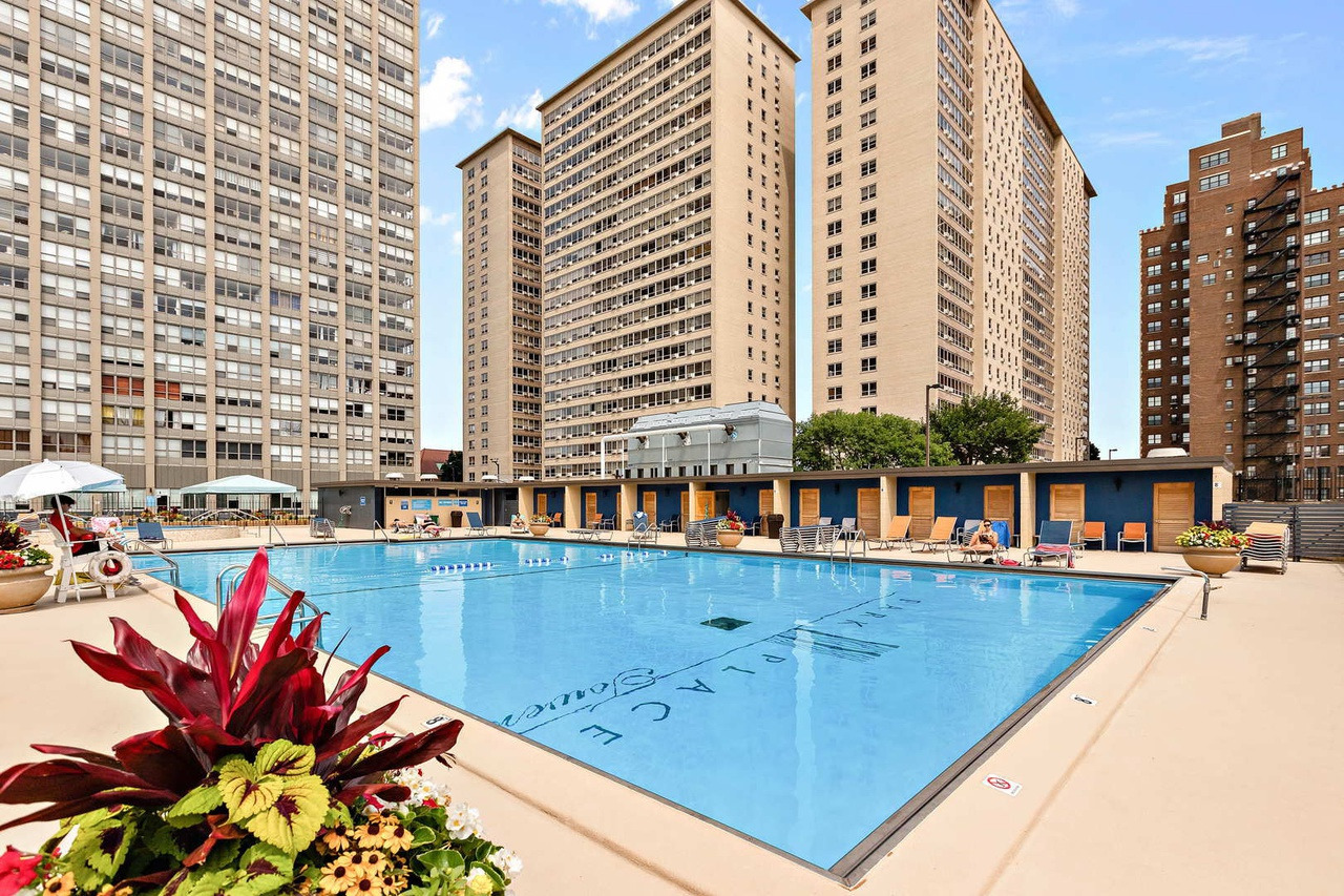 655 W Irving Park Road Unit: 5017