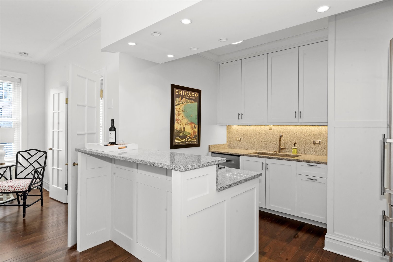 1255 N State Parkway Unit: 8G