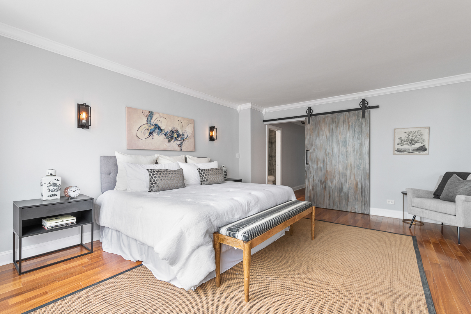 1550 N Lake Shore Drive Unit: 23GE