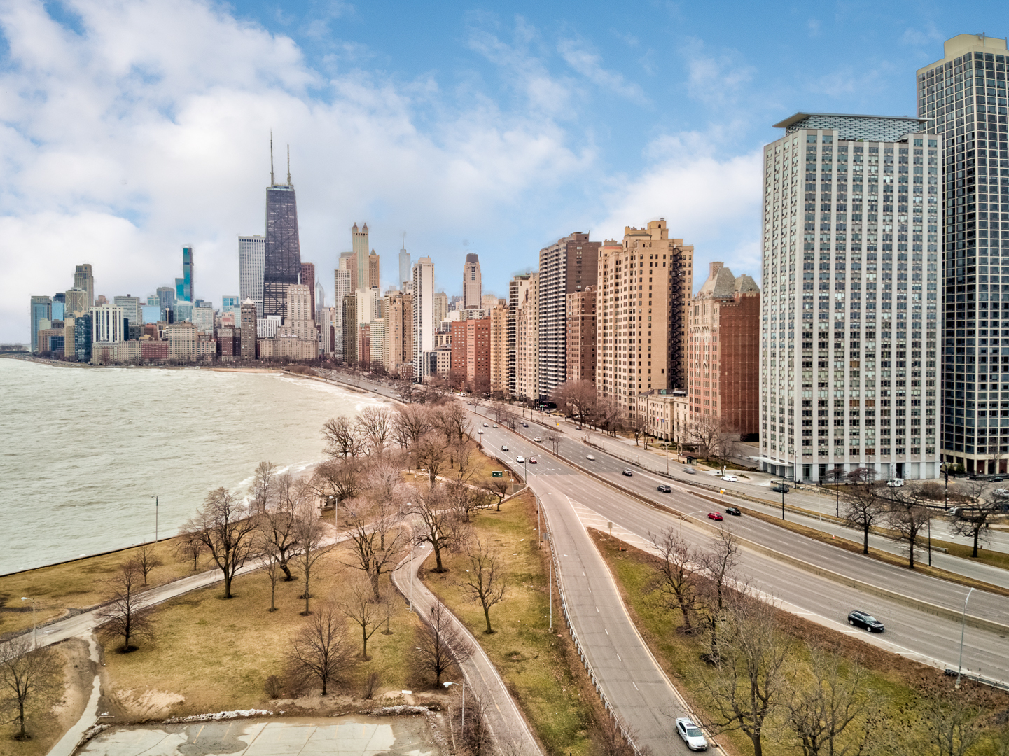 1550 N Lake Shore Drive Unit: 23GE