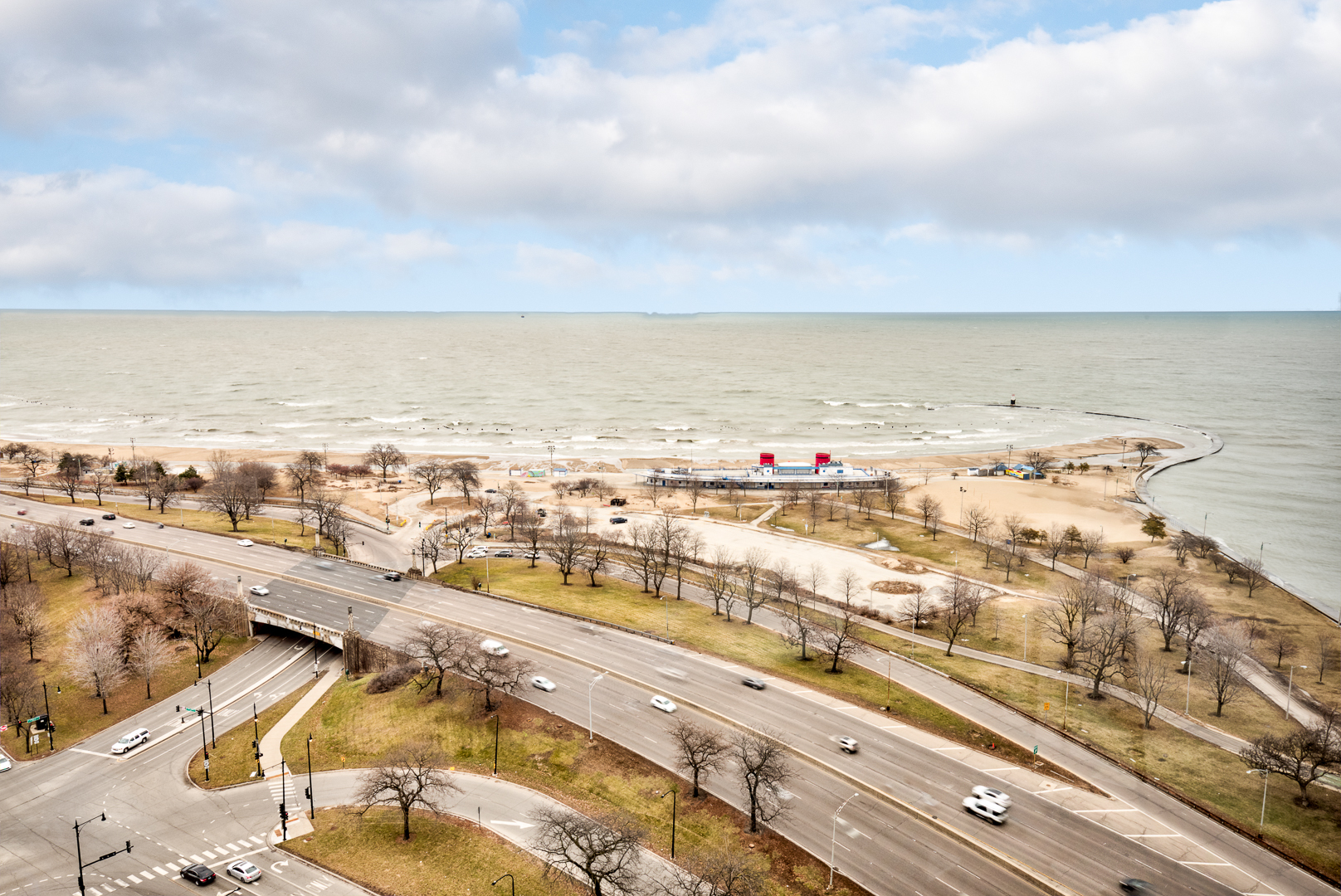 1550 N Lake Shore Drive Unit: 23GE