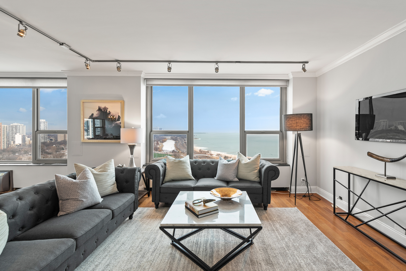 1550 N Lake Shore Drive Unit: 23GE