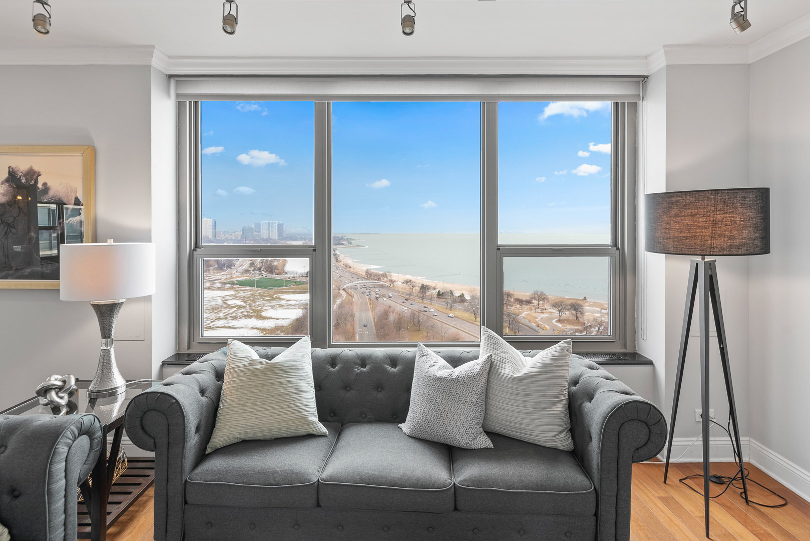 1550 N Lake Shore Drive Unit: 23GE