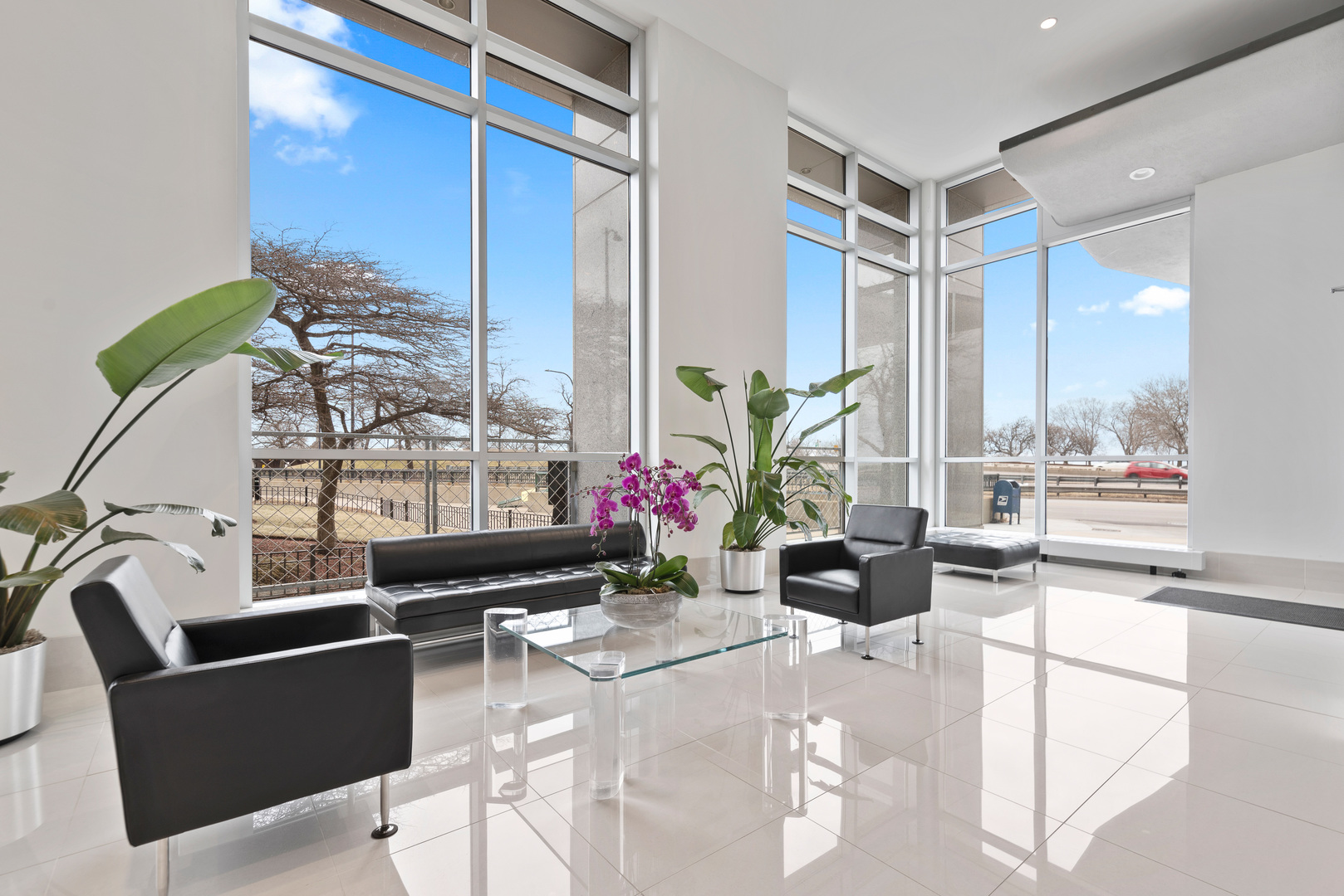 1550 N Lake Shore Drive Unit: 23GE