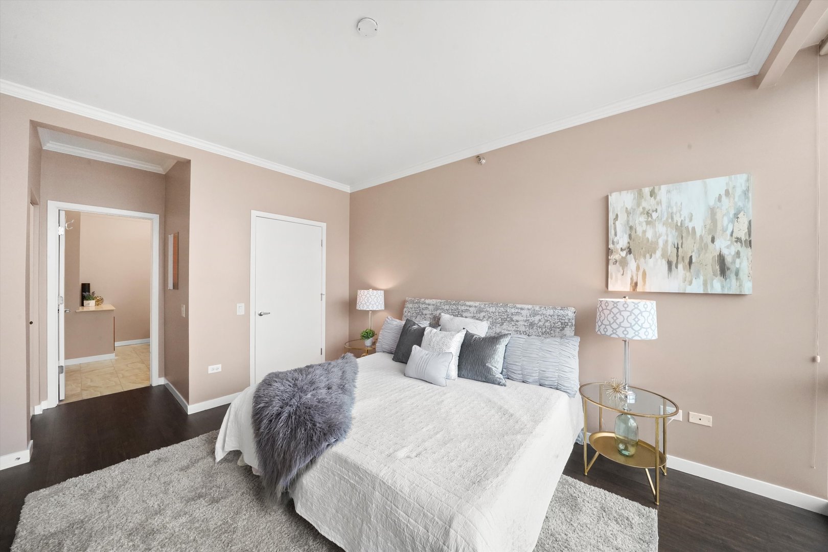 757 N Orleans Street Unit: 707