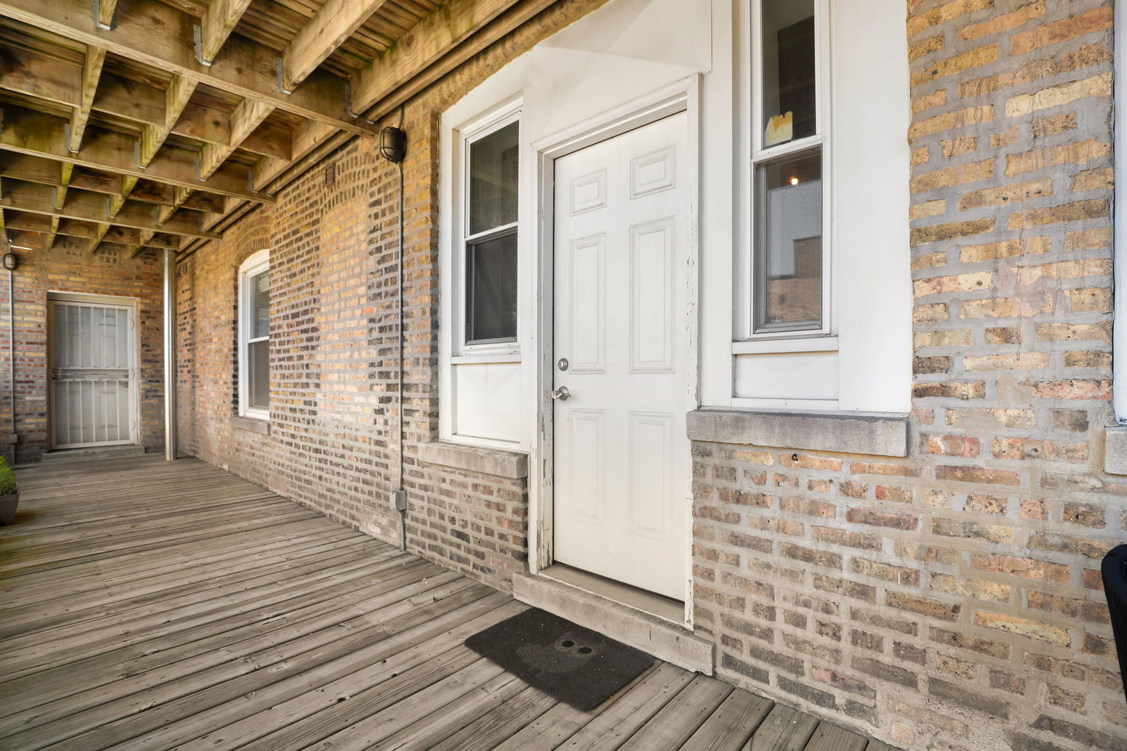 3422 N Racine Avenue Unit: 2