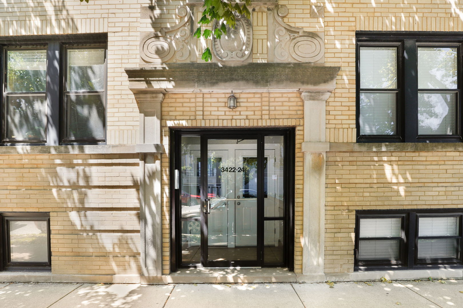 3422 N Racine Avenue Unit: 2