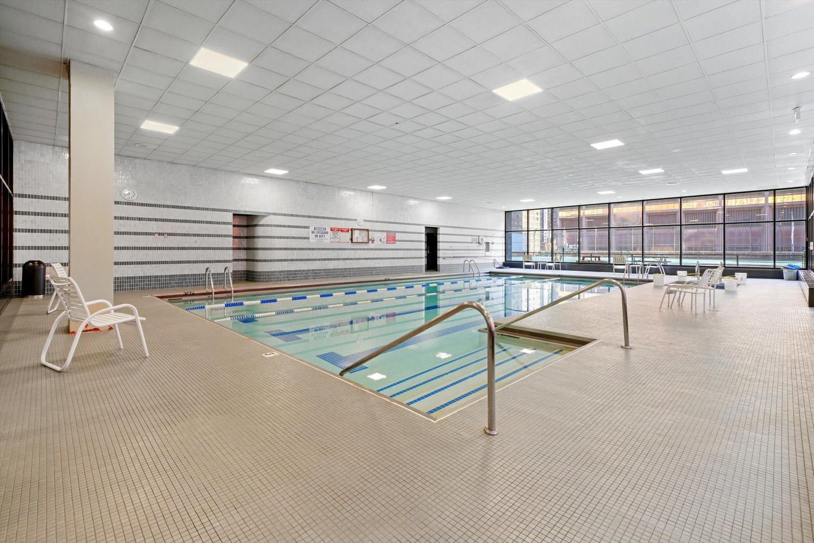 211 E Ohio Street Unit: 1611